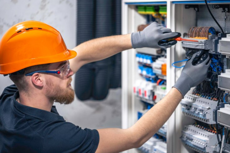 Empresa de Montagem de Painéis Elétricos SP